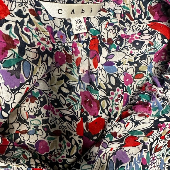 Cabi Clothing Lot of 4 shirts! (Sizes M,S,XS) - Picture 13 of 14